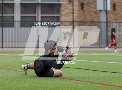 Thumbnail 3 in De La Salle vs Orange Lutheran (SoCal College Showcase) photogallery.