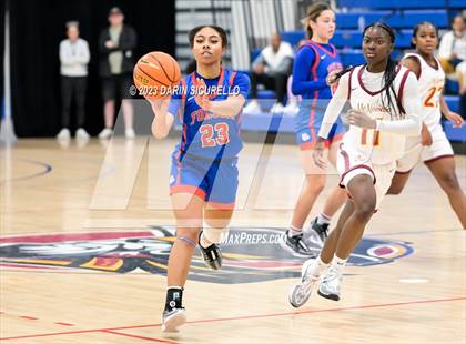 Thumbnail 3 in Folsom vs Bishop McNamara (Nike Tournament of Champions) photogallery.