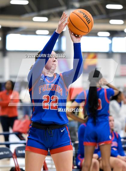 Thumbnail 3 in Folsom vs Bishop McNamara (Nike Tournament of Champions) photogallery.