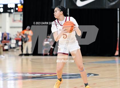 Thumbnail 2 in Folsom vs Bishop McNamara (Nike Tournament of Champions) photogallery.