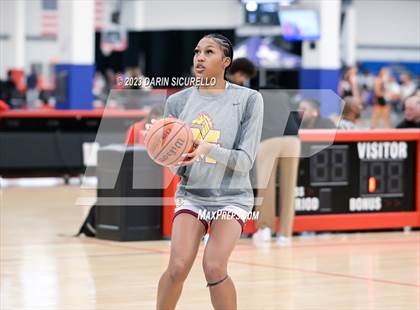 Thumbnail 3 in Folsom vs Bishop McNamara (Nike Tournament of Champions) photogallery.