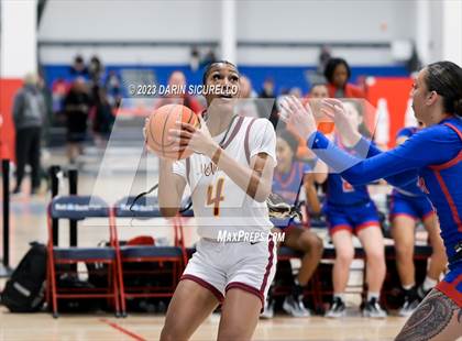 Thumbnail 3 in Folsom vs Bishop McNamara (Nike Tournament of Champions) photogallery.
