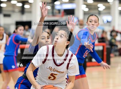 Thumbnail 3 in Folsom vs Bishop McNamara (Nike Tournament of Champions) photogallery.