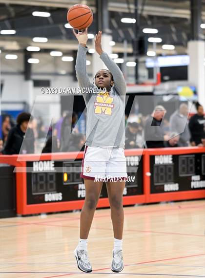 Thumbnail 3 in Folsom vs Bishop McNamara (Nike Tournament of Champions) photogallery.