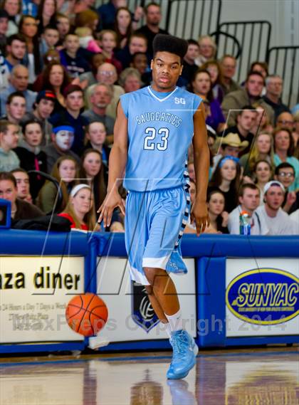 Thumbnail 1 in Saugerties vs. Red Hook (Section 9 Class A Final) photogallery.