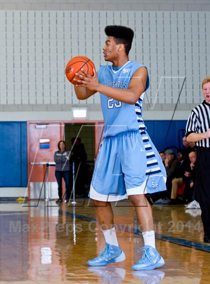 Thumbnail 1 in Saugerties vs. Red Hook (Section 9 Class A Final) photogallery.