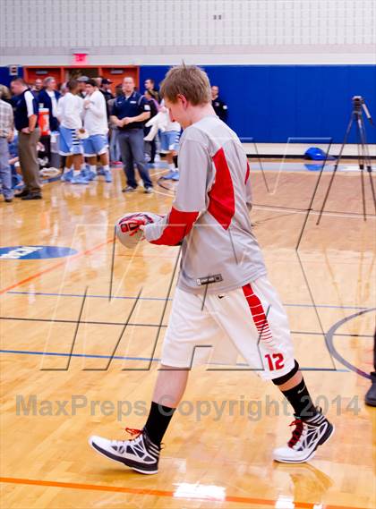 Thumbnail 2 in Saugerties vs. Red Hook (Section 9 Class A Final) photogallery.