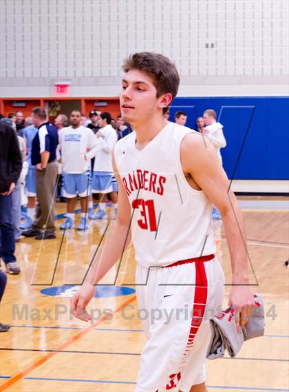 Thumbnail 3 in Saugerties vs. Red Hook (Section 9 Class A Final) photogallery.