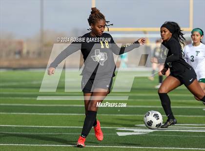 Thumbnail 2 in Royse City vs. Trimble Tech (Forney LRS Invitational) photogallery.