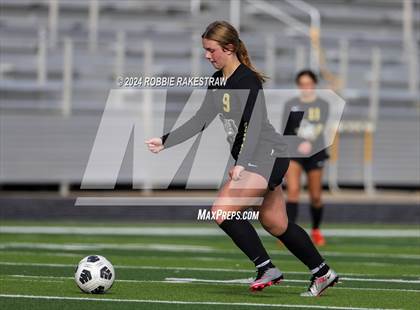Thumbnail 3 in Royse City vs. Trimble Tech (Forney LRS Invitational) photogallery.