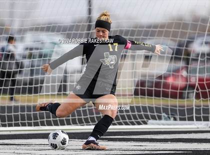 Thumbnail 1 in Royse City vs. Trimble Tech (Forney LRS Invitational) photogallery.