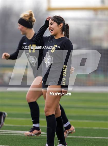 Thumbnail 3 in Royse City vs. Trimble Tech (Forney LRS Invitational) photogallery.