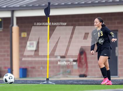 Thumbnail 3 in Royse City vs. Trimble Tech (Forney LRS Invitational) photogallery.
