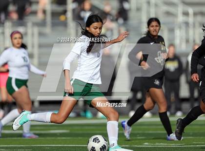 Thumbnail 2 in Royse City vs. Trimble Tech (Forney LRS Invitational) photogallery.