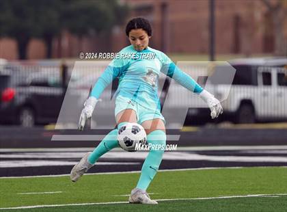 Thumbnail 3 in Royse City vs. Trimble Tech (Forney LRS Invitational) photogallery.