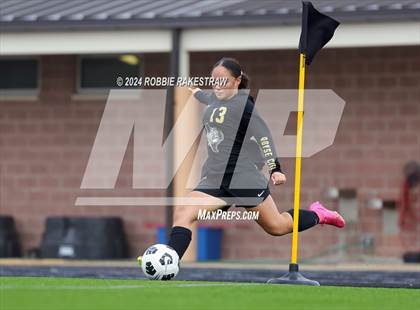 Thumbnail 1 in Royse City vs. Trimble Tech (Forney LRS Invitational) photogallery.