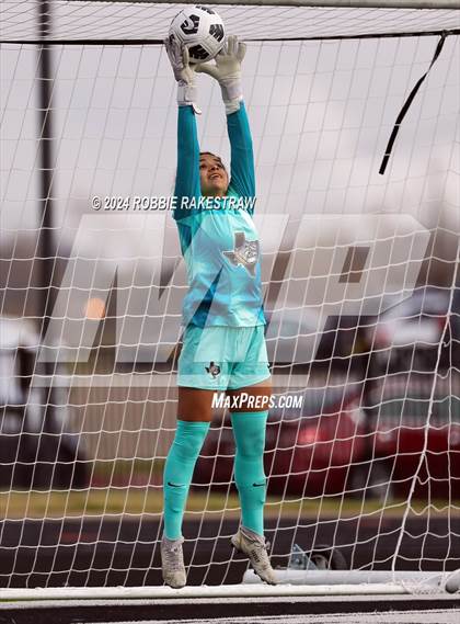 Thumbnail 3 in Royse City vs. Trimble Tech (Forney LRS Invitational) photogallery.