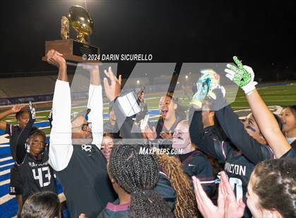 Thumbnail 1 in Hamilton vs Red Mountain (AIA 6A Division Final - Awards)  photogallery.