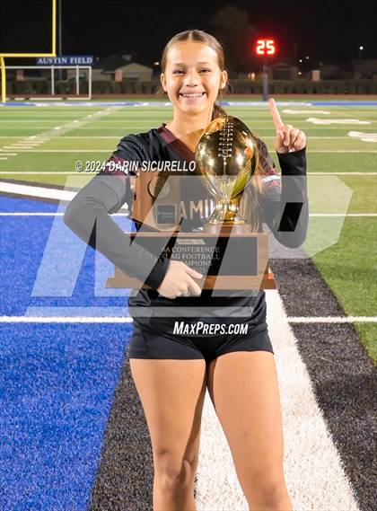 Thumbnail 1 in Hamilton vs Red Mountain (AIA 6A Division Final - Awards)  photogallery.
