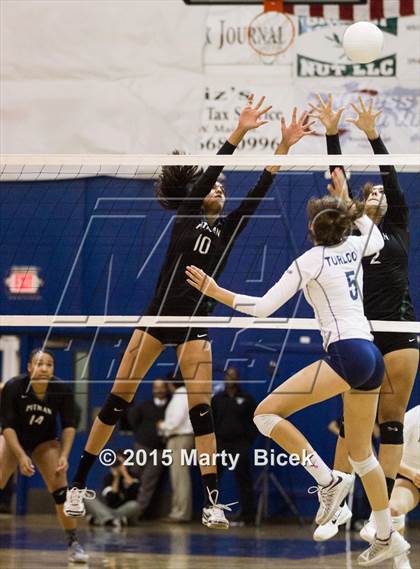 Thumbnail 1 in Pitman @ Turlock photogallery.
