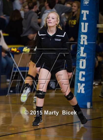 Thumbnail 2 in Pitman @ Turlock photogallery.