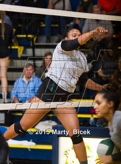 Thumbnail 1 in Pitman @ Turlock photogallery.