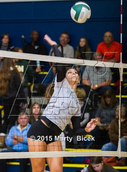Thumbnail 2 in Pitman @ Turlock photogallery.
