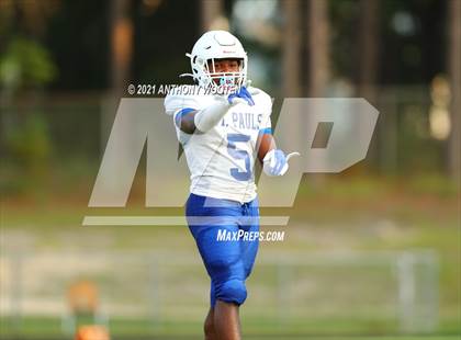 Thumbnail 2 in St. Pauls vs  Gray's Creek (Cumberland County Schools Football Jamboree 2021) photogallery.
