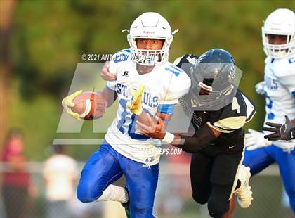 Thumbnail 3 in St. Pauls vs  Gray's Creek (Cumberland County Schools Football Jamboree 2021) photogallery.