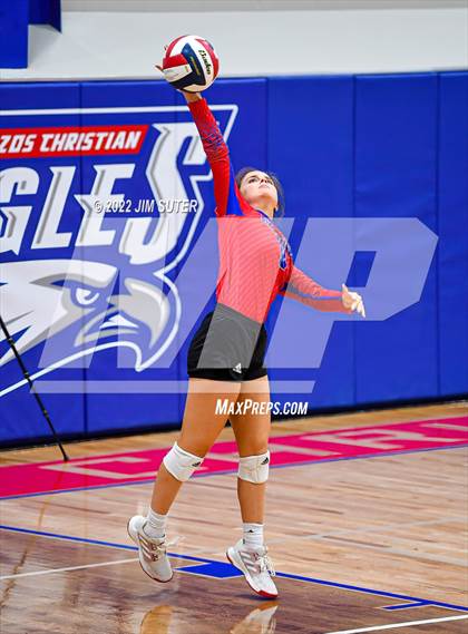 Thumbnail 2 in Brazos Christian vs Round Rock Christian Academy photogallery.