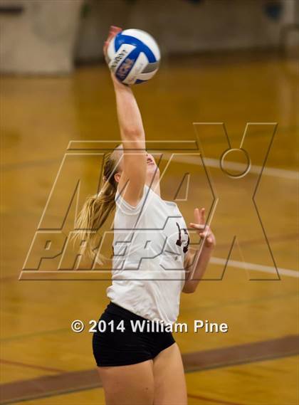 Thumbnail 3 in Port Jervis @ Kingston photogallery.