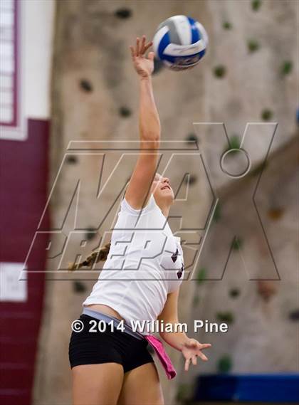 Thumbnail 3 in Port Jervis @ Kingston photogallery.