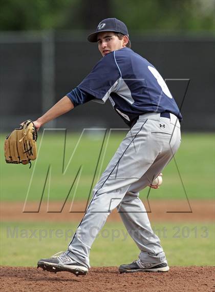 Thumbnail 2 in Los Osos vs. La Canada (Apache Invitational Tournament) photogallery.