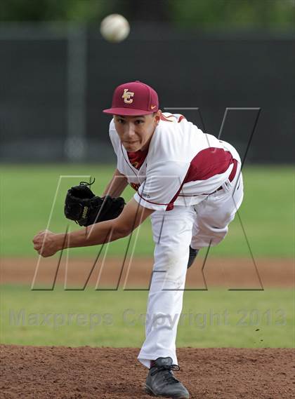 Thumbnail 1 in Los Osos vs. La Canada (Apache Invitational Tournament) photogallery.