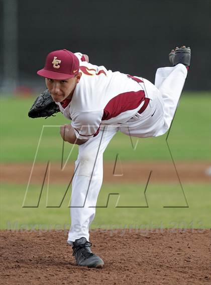 Thumbnail 1 in Los Osos vs. La Canada (Apache Invitational Tournament) photogallery.