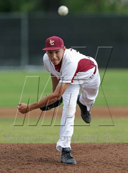 Thumbnail 3 in Los Osos vs. La Canada (Apache Invitational Tournament) photogallery.