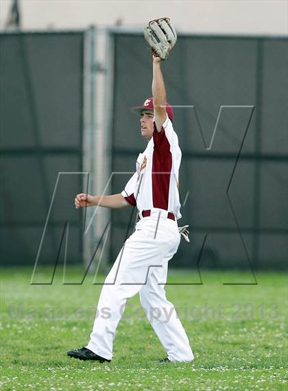 Thumbnail 3 in Los Osos vs. La Canada (Apache Invitational Tournament) photogallery.