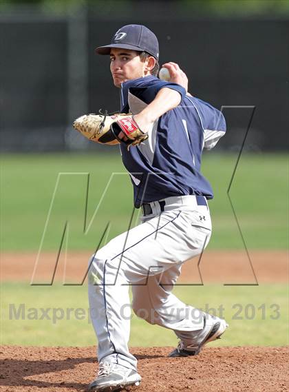 Thumbnail 3 in Los Osos vs. La Canada (Apache Invitational Tournament) photogallery.