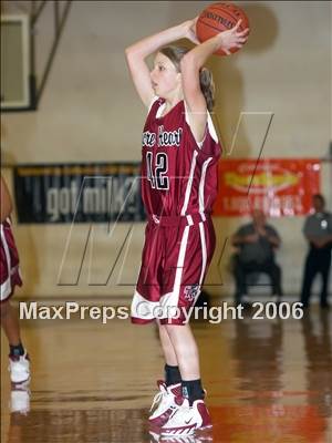 Thumbnail 3 in Pinewood vs Sacred Heart Prep (CIF NorCal D5 Final) photogallery.
