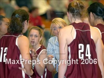 Thumbnail 1 in Pinewood vs Sacred Heart Prep (CIF NorCal D5 Final) photogallery.