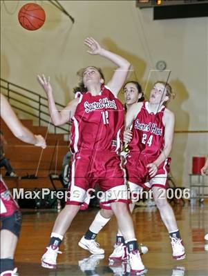 Thumbnail 2 in Pinewood vs Sacred Heart Prep (CIF NorCal D5 Final) photogallery.