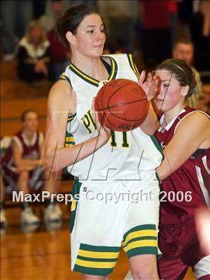 Thumbnail 1 in Pinewood vs Sacred Heart Prep (CIF NorCal D5 Final) photogallery.