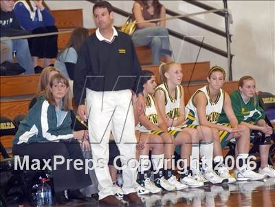 Thumbnail 2 in Pinewood vs Sacred Heart Prep (CIF NorCal D5 Final) photogallery.