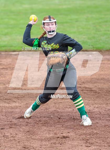 Thumbnail 1 in Rhea County vs Sequatchie County (Soddy Daisy Play Day) photogallery.