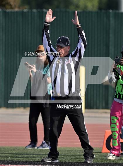 Thumbnail 2 in American Canyon vs. Palmdale (CIF State Div. 5-A Final) photogallery.