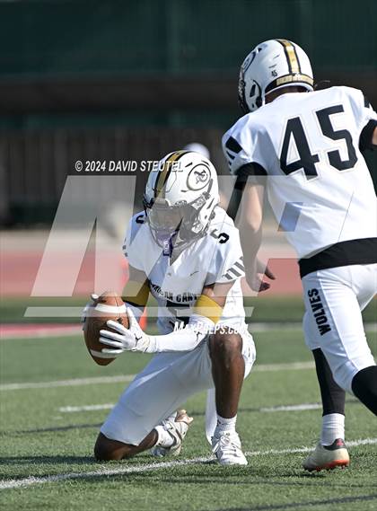 Thumbnail 3 in American Canyon vs. Palmdale (CIF State Div. 5-A Final) photogallery.