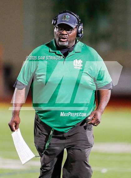 Thumbnail 2 in Bishop O'Dowd @ Moreau Catholic (Homecoming) photogallery.