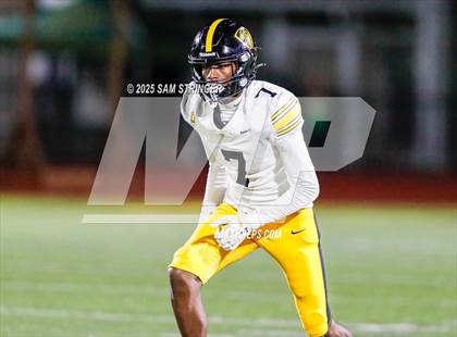 Thumbnail 3 in Bishop O'Dowd @ Moreau Catholic (Homecoming) photogallery.