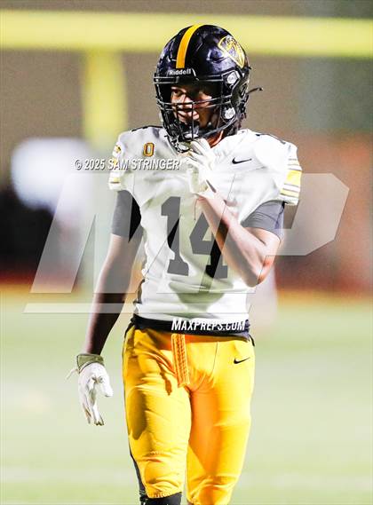 Thumbnail 1 in Bishop O'Dowd @ Moreau Catholic (Homecoming) photogallery.