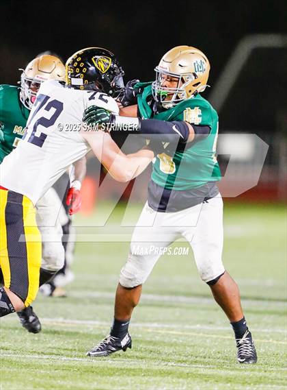 Thumbnail 2 in Bishop O'Dowd @ Moreau Catholic (Homecoming) photogallery.